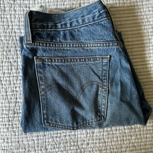 Levi’s wedgie jeans - Picture 2 of 2